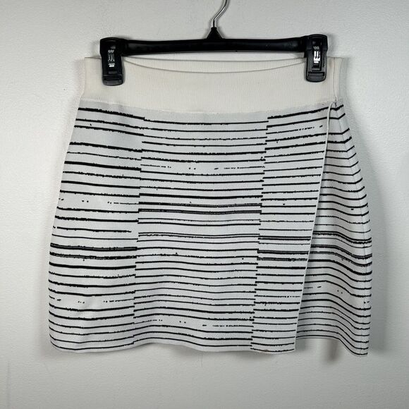 A.L.C. Striped Intarsia Mini Skirt Size Small White Black Stretch Designer - Picture 1 of 5